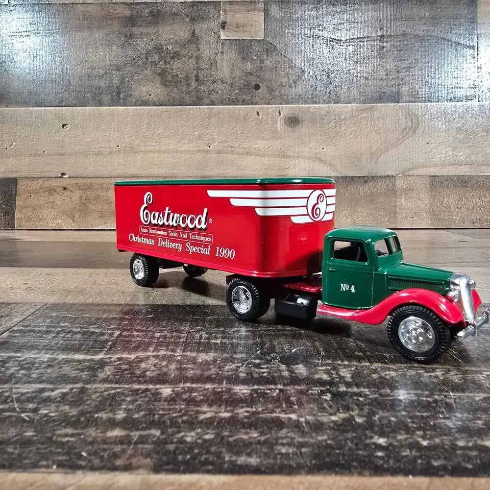 Eastwood ERTL 1937 Ford Christmas Delivery Bank